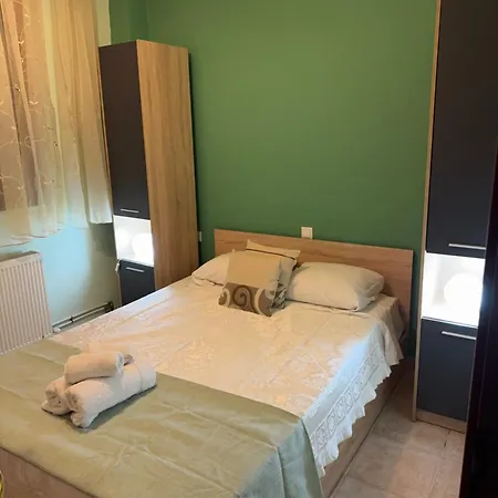 Sunset Viewpoint Apartment *